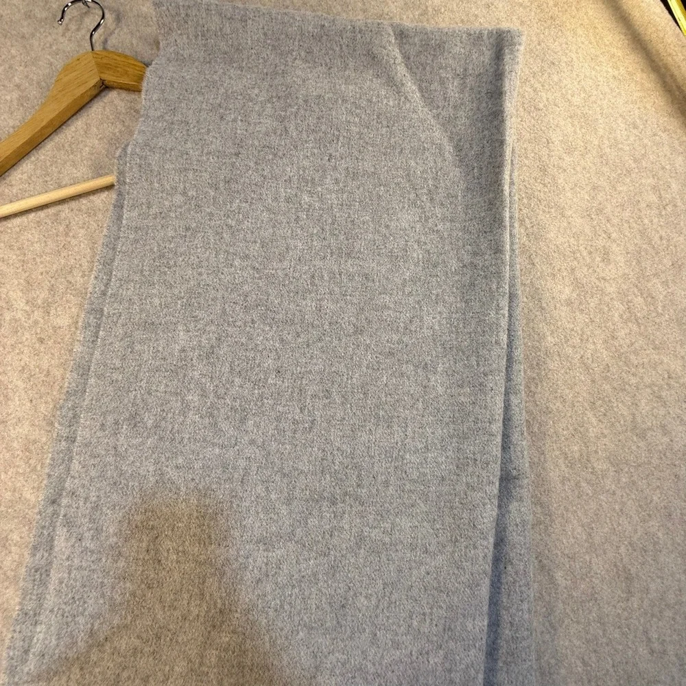 Rag & Bone New York Scarf Light Gray Wool Blend Fringe Winter Wrap‎ T0774